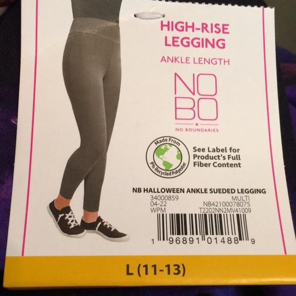 NEW NOBOUNDRIES HIGH- RISE LEGGINGS ANKLE LENGTH WITH BATS SIZE LARGE - Picture 5 of 5
